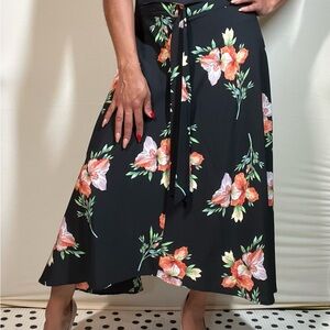 H&M Black Floral Midi Skirt